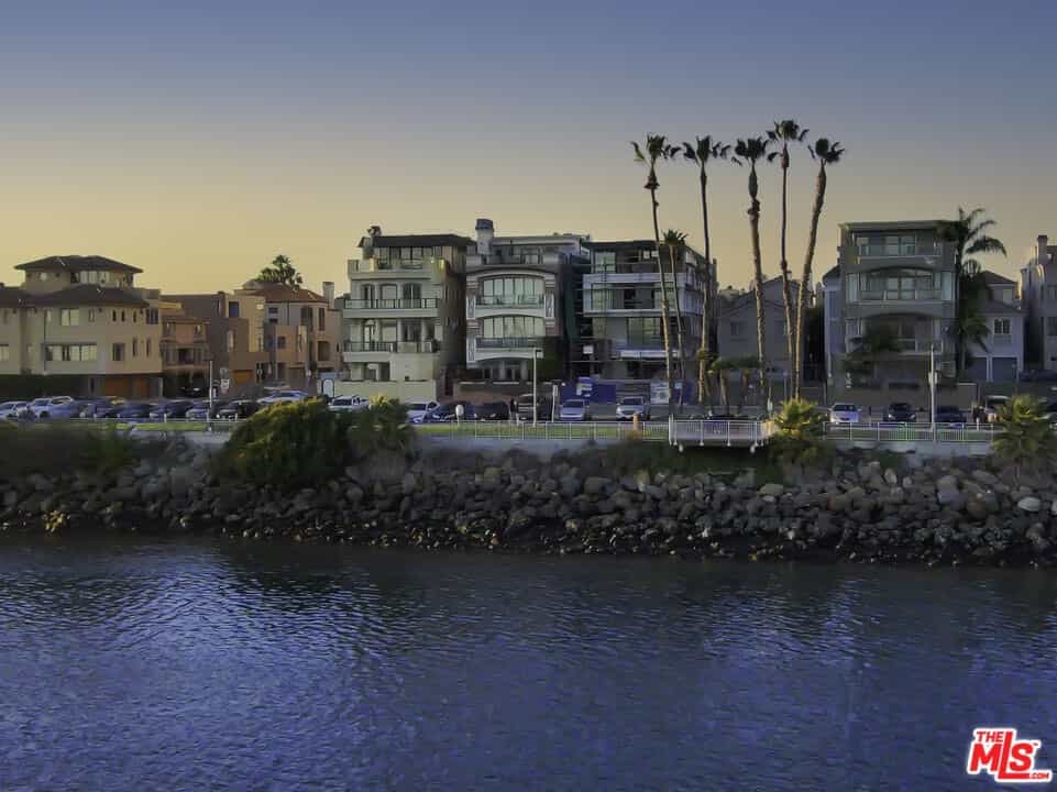 Condominium in Marina del Rey, Californië 10936907