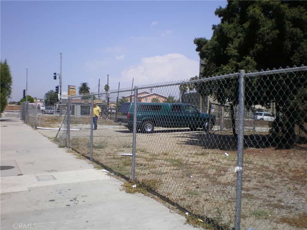 Кондоминиум в Los Angeles, California 10937380