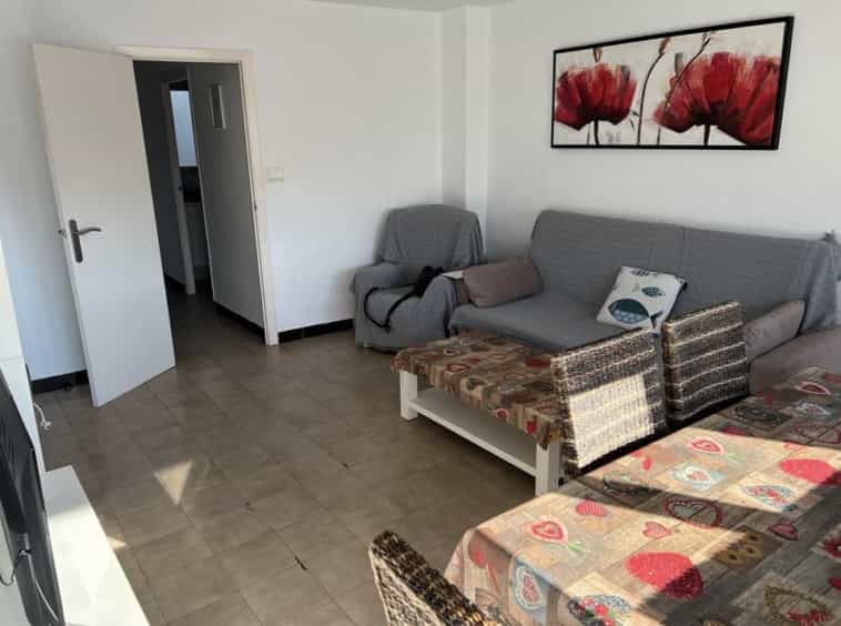 Condominium in Oliva, Valencia 10937423