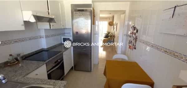 Condominium in , Comunidad Valenciana 10937454