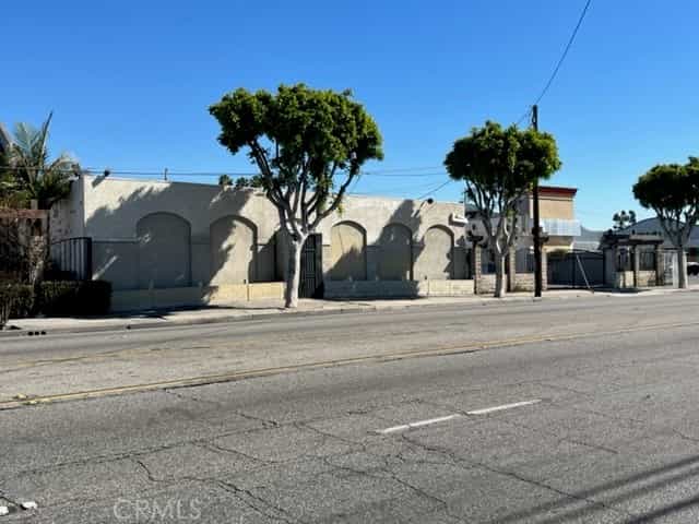 Кондоминиум в Compton, California 10937528