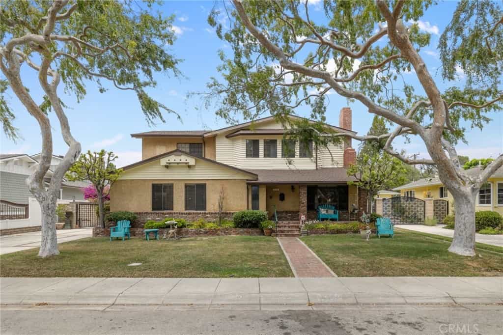 House in Torrance, California 10938109