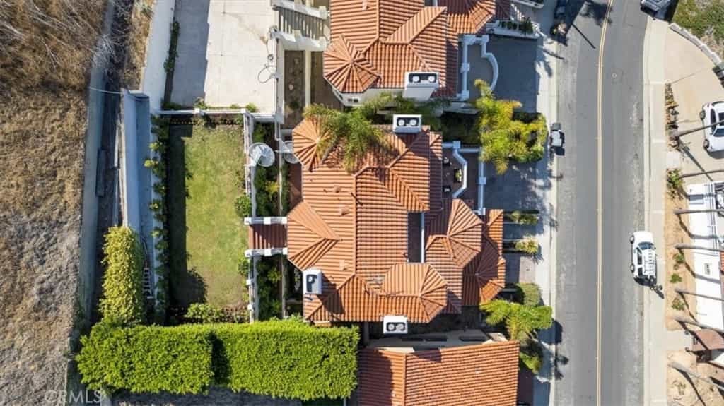 Condominium in Torrance, California 10938138
