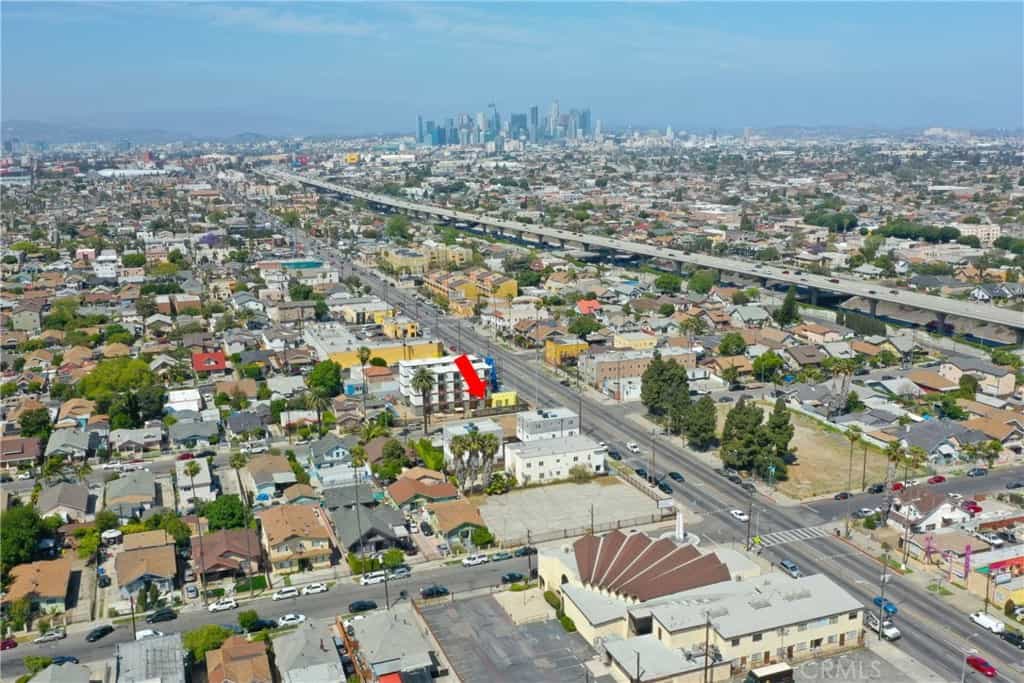 Condominium dans Los Angeles, California 10938211