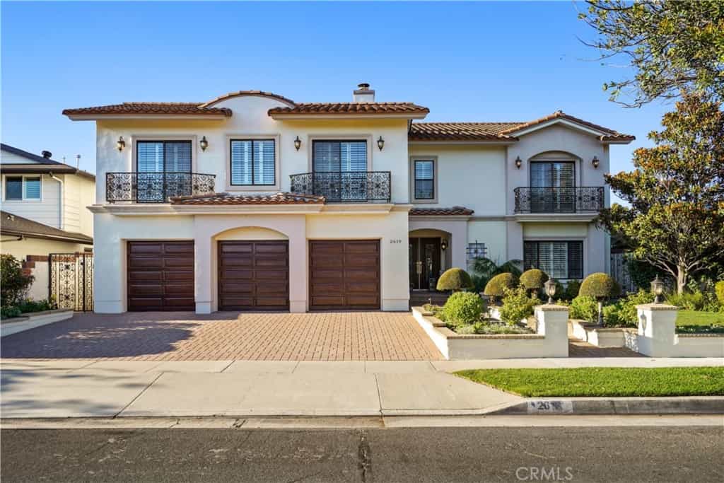 House in Torrance, California 10938231