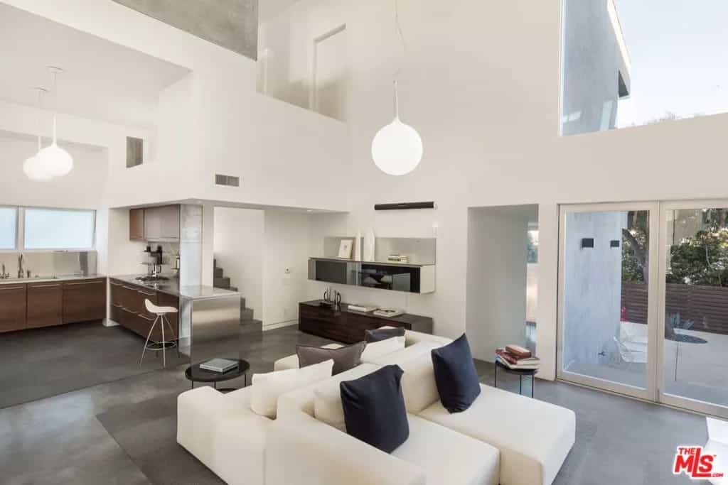 Condominium in Playa Vista, California 10938248
