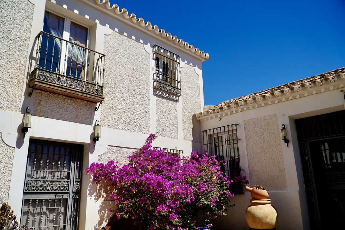 σπίτι σε Moclinejo, Andalusia 10938913
