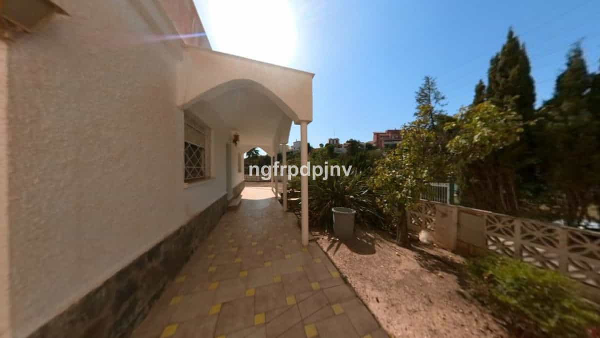 House in Fuengirola, Andalucía 10939207
