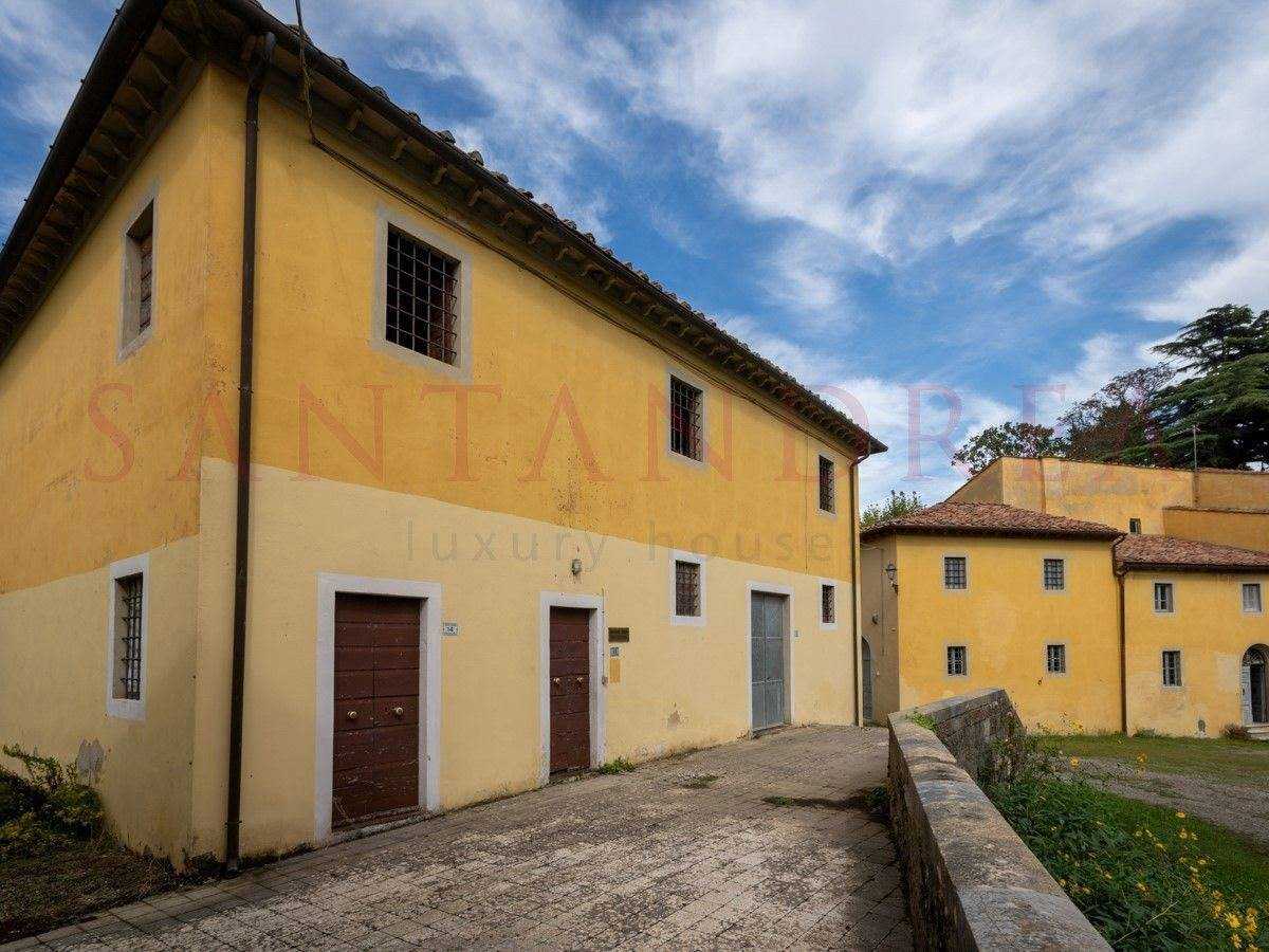 房子 在 Crespina, Tuscany 10939929