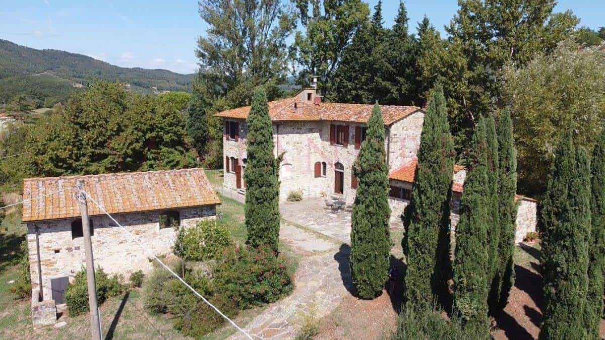Dom w Pontassieve, Tuscany 10939939