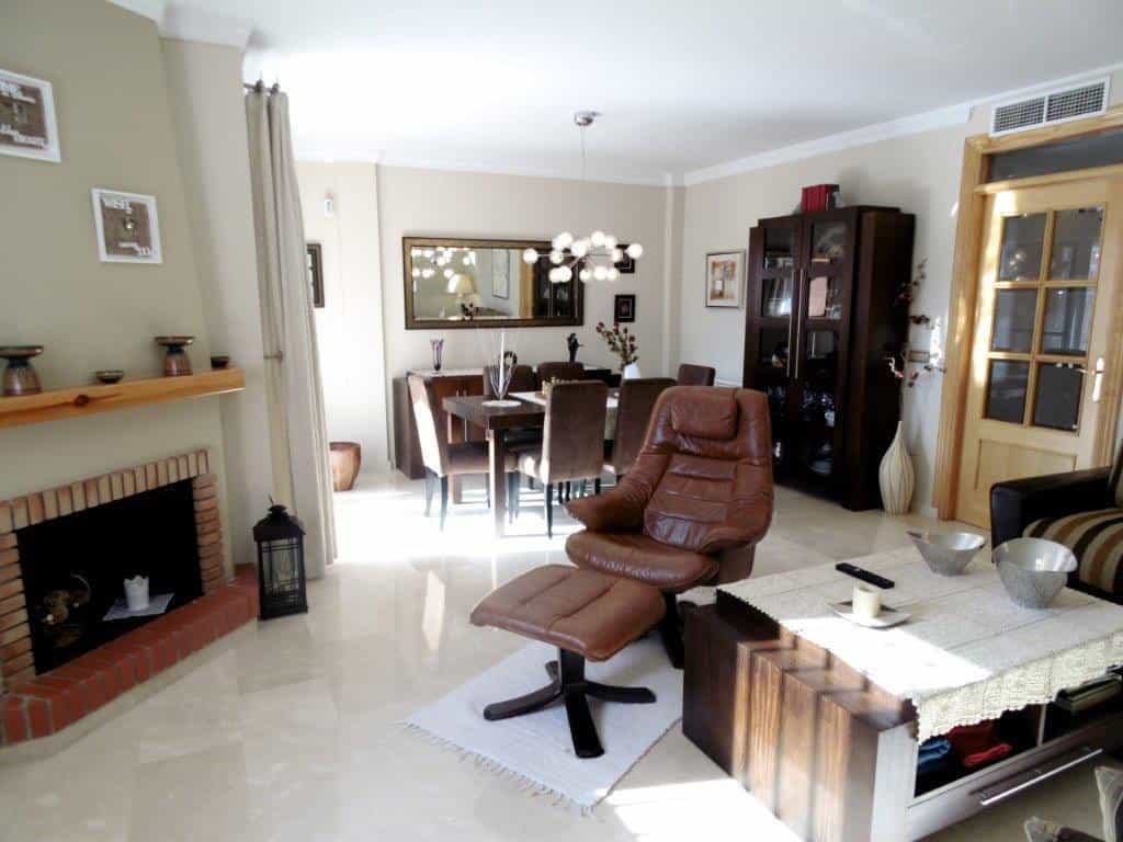 Dom w Fuengirola, Andalucía 10940098