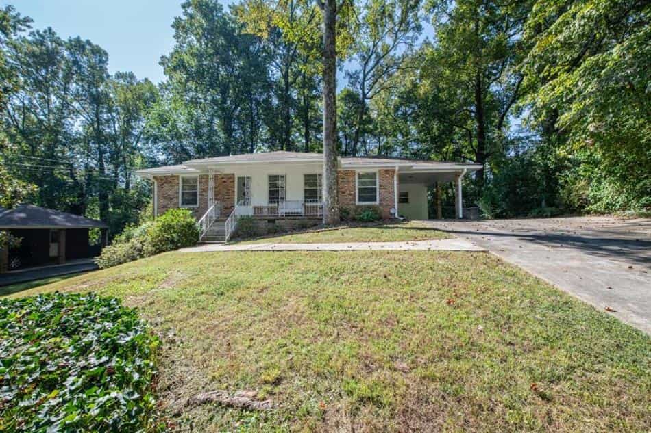 House in Tucker, Georgia 10941100