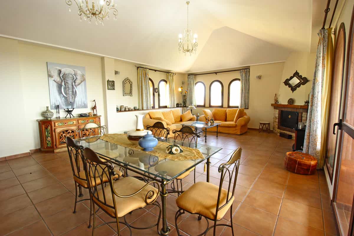 rumah dalam Alhaurin de la Torre, Andalusia 10941991