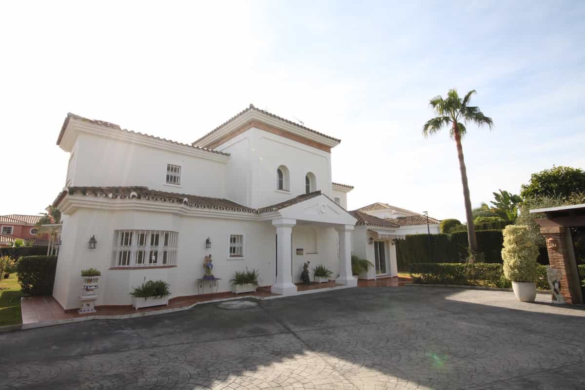 House in San Pedro de Alcantara, Andalusia 10942012