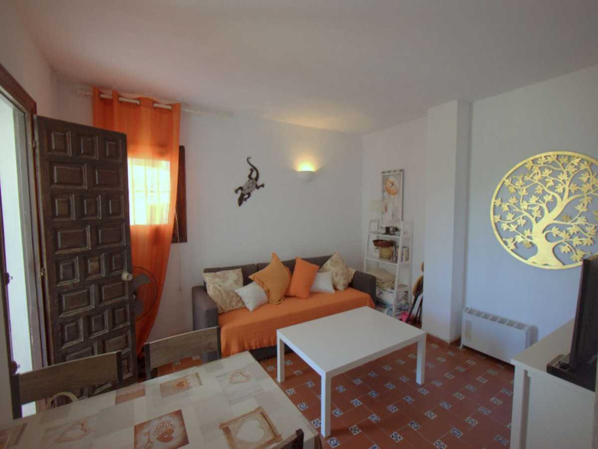 公寓 在 薩比尼拉斯城堡, 安達盧西亞 10942177