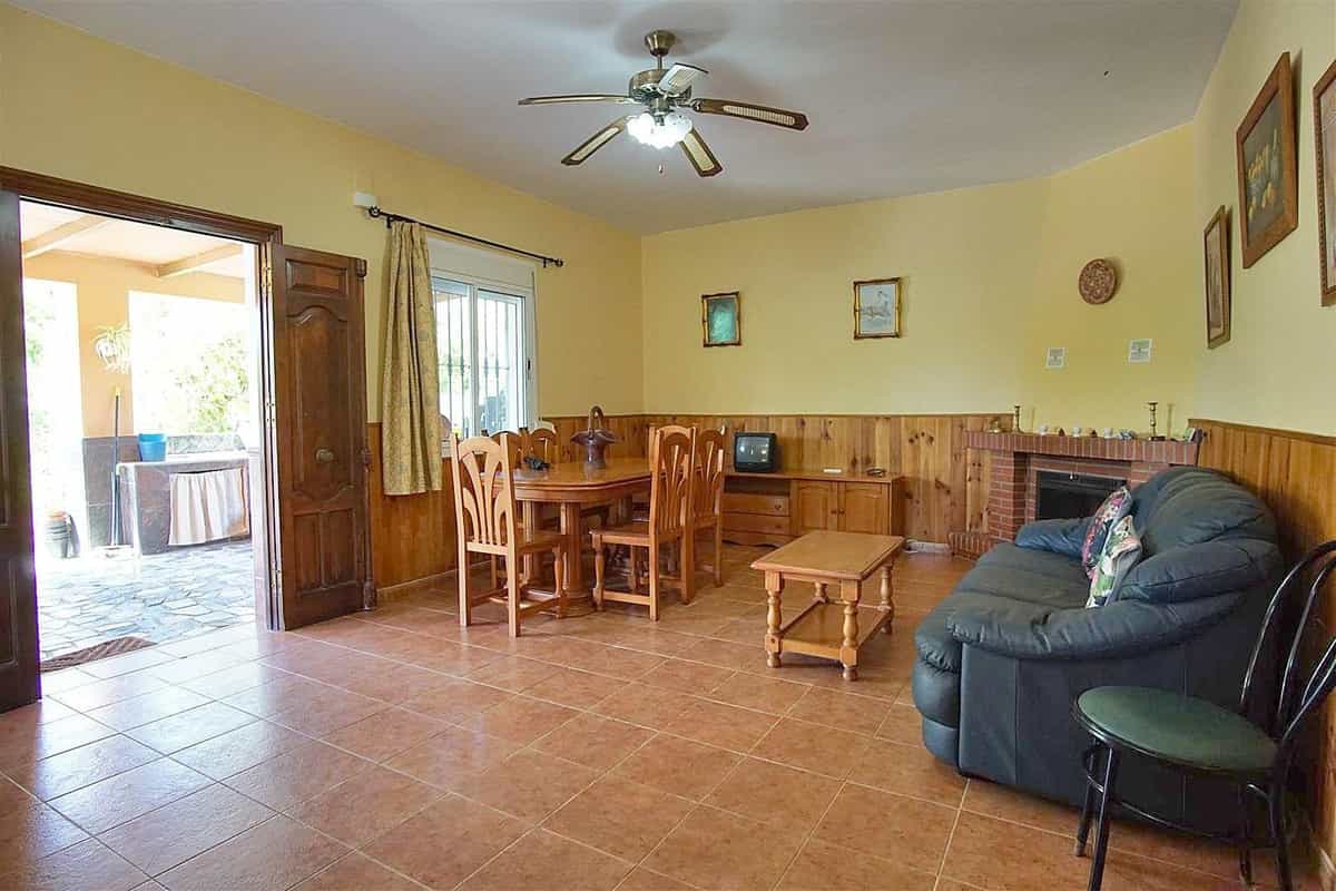 жилой дом в Coín, Andalusia 10942205