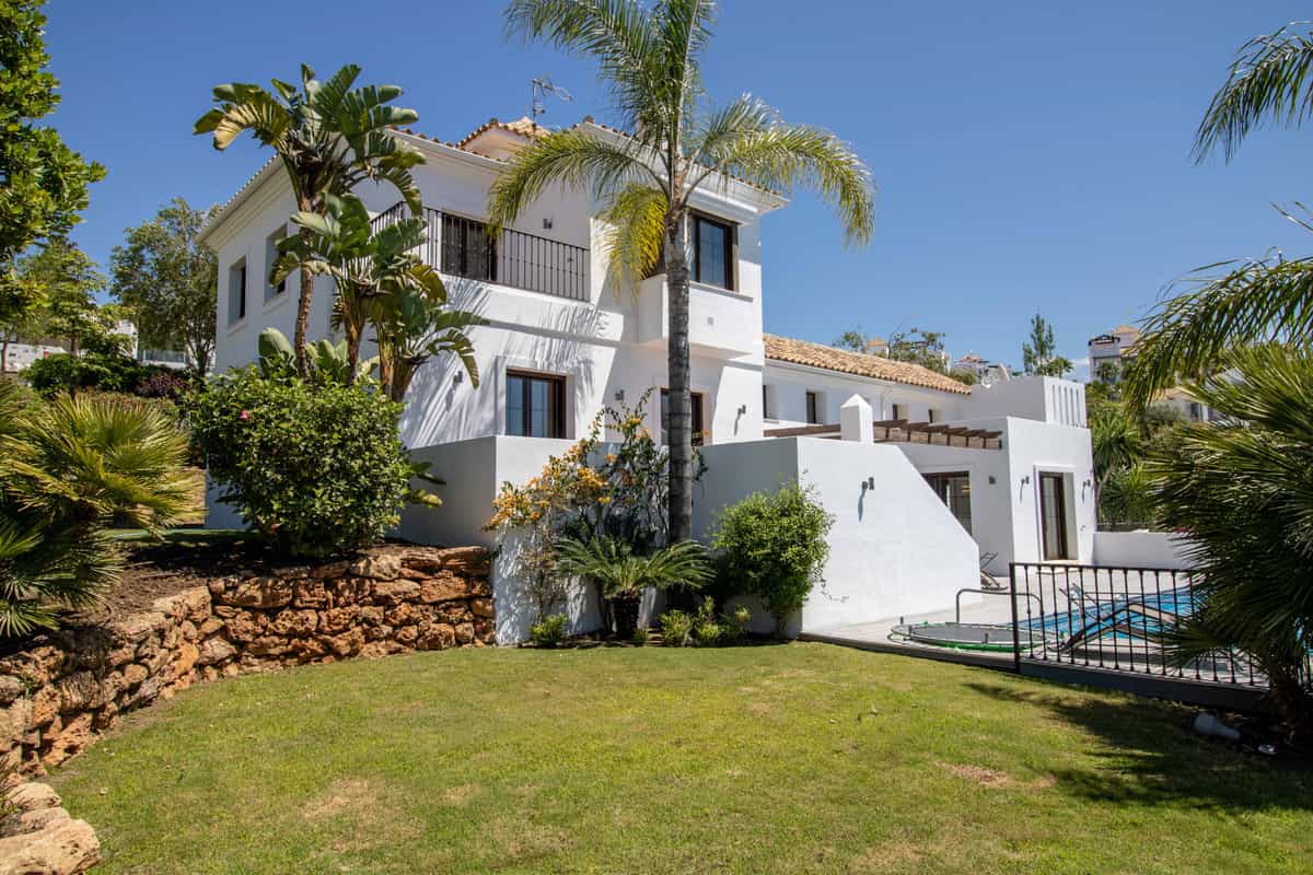 Rumah di Benahavís, Andalucía 10942550