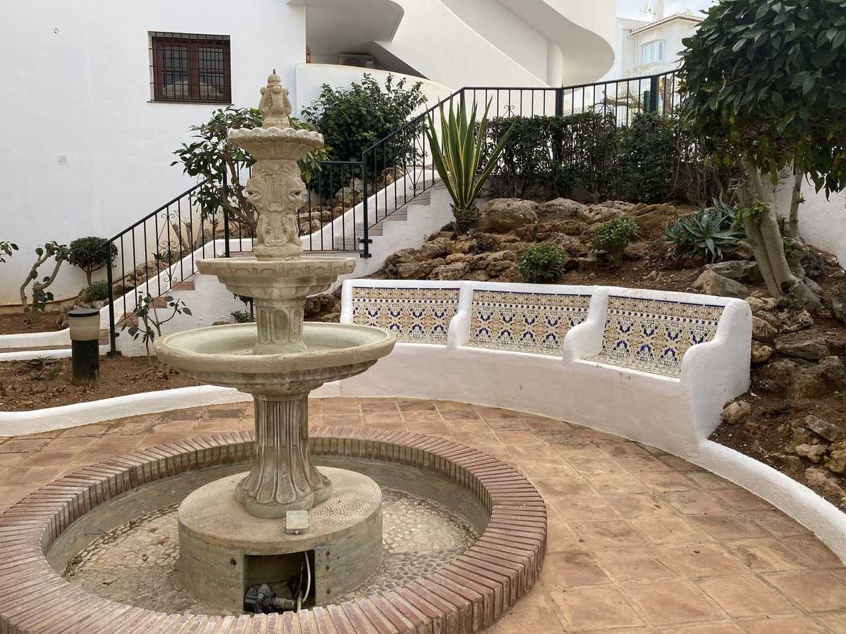 Osakehuoneisto sisään Sitio de Calahonda, Andalusia 10942809