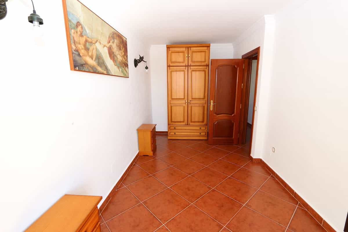 Rumah di El Coto, Asturias 10942839