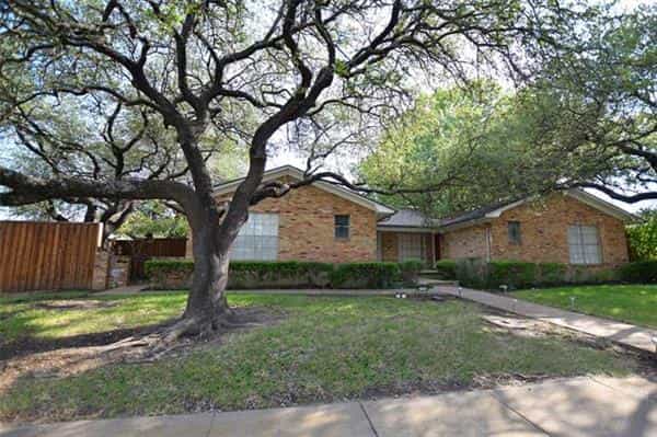 بيت في حديقة الجامعة, تكساس 10942922