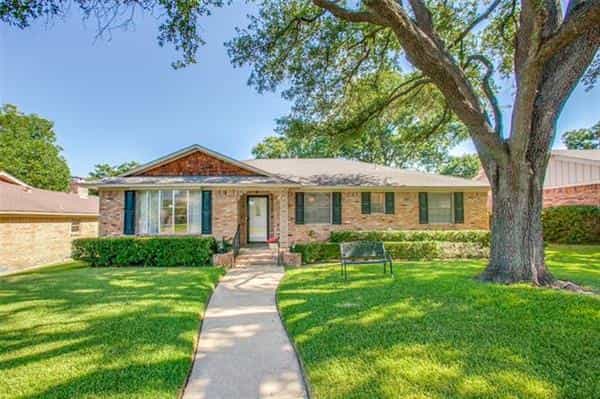 House in Rawlins, Texas 10943119