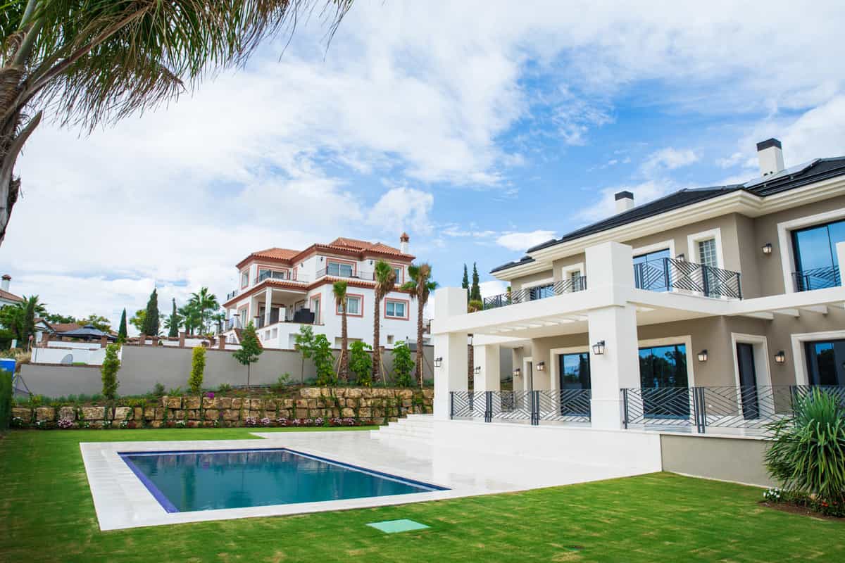 House in Benahavis, Andalusia 10943453