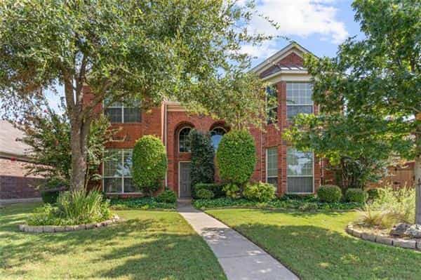 House in Plano, Texas 10943514