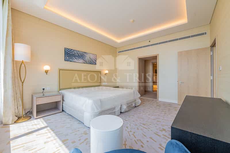 Condominium in Dubai, Dubayy 10943622