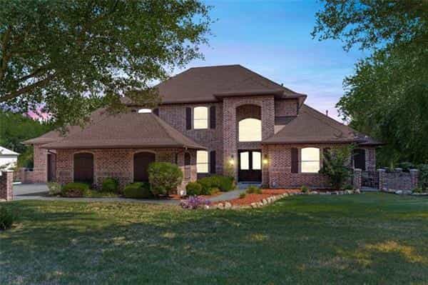Dom w Cooper Creek, Texas 10943663