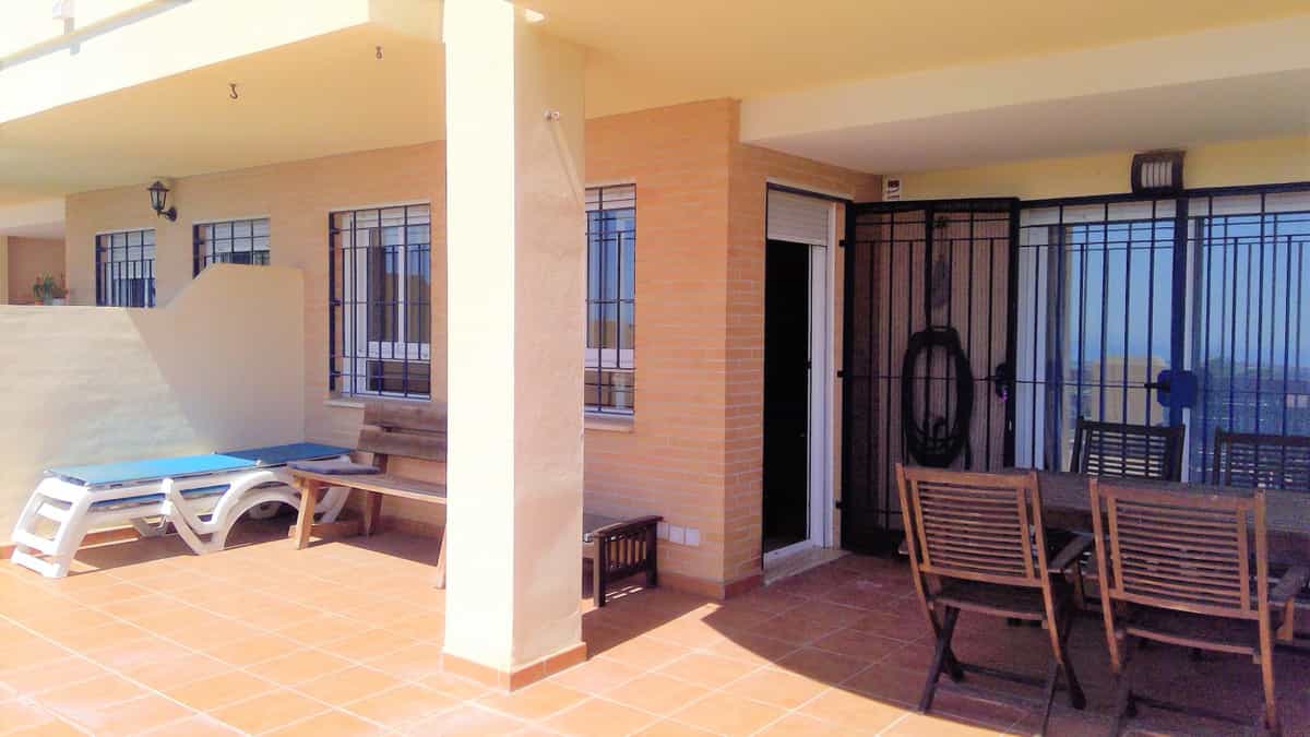 Condominium in Fuengirola, Andalusië 10943827