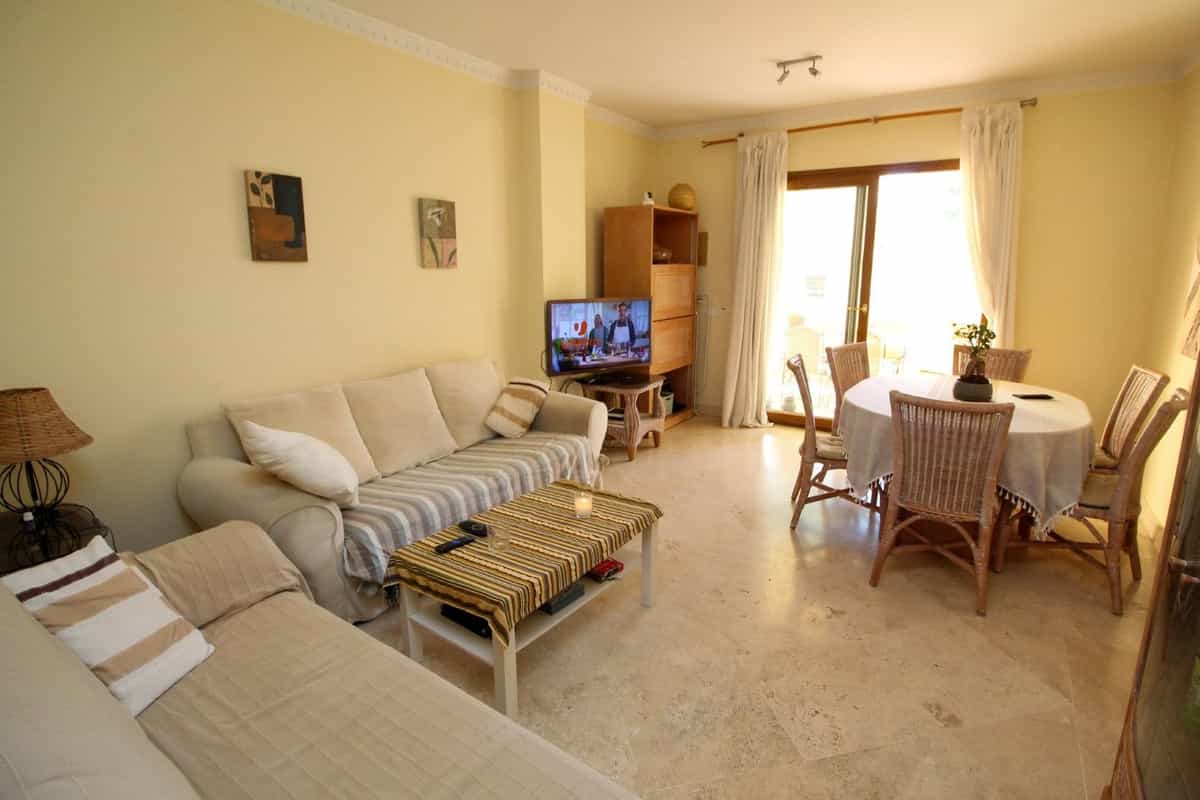 Eigentumswohnung im Marbella, Andalucía 10943928
