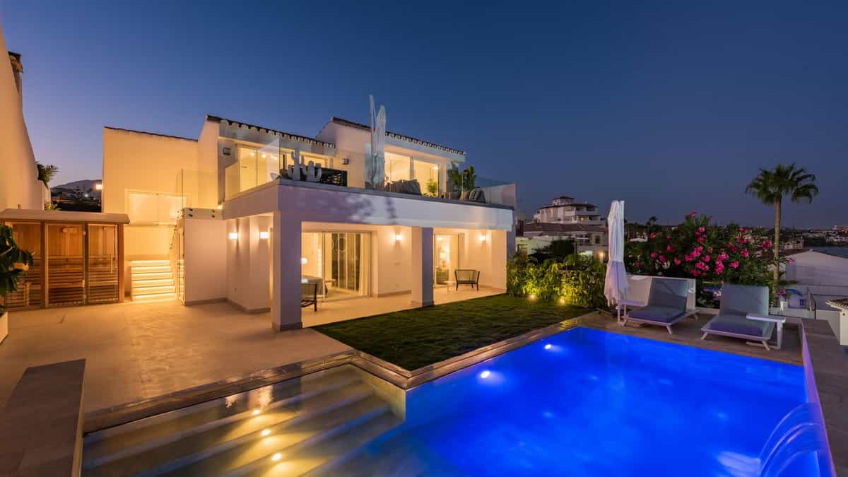 House in El Angel, Andalusia 10943978