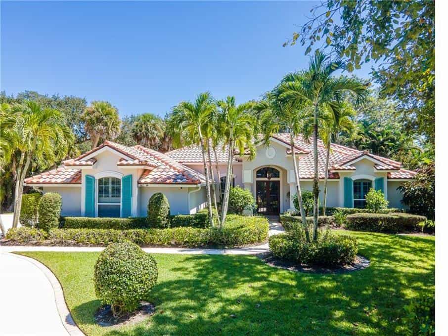 House in Vero Beach, Florida 10944083