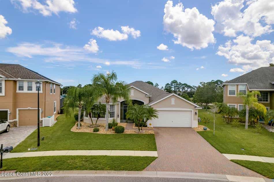 Casa nel Palm Bay, Florida 10944168