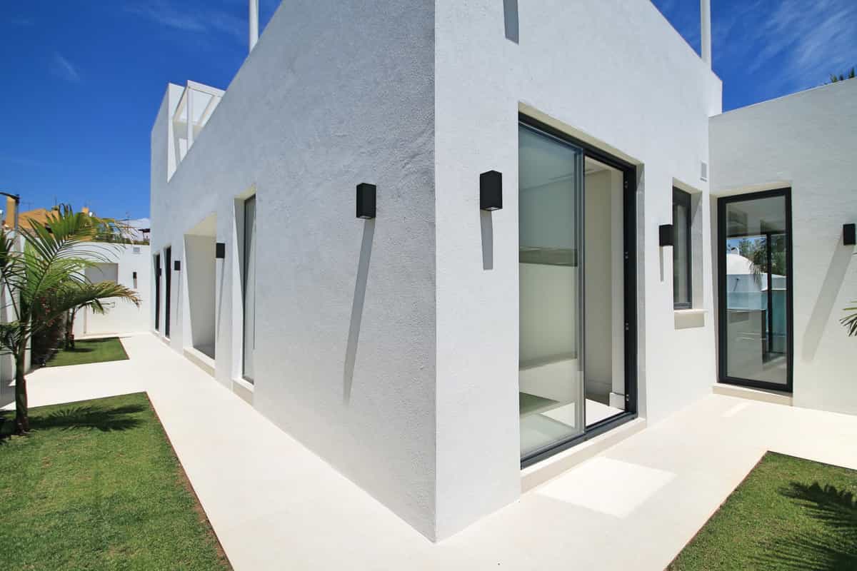 House in El Angel, Andalusia 10944232
