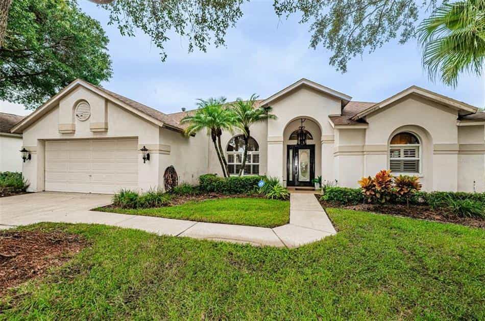 House in Westchase, Florida 10944543