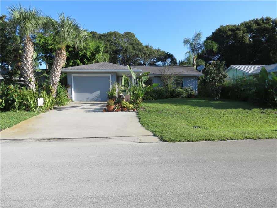 House in Vero Beach South, Florida 10944646