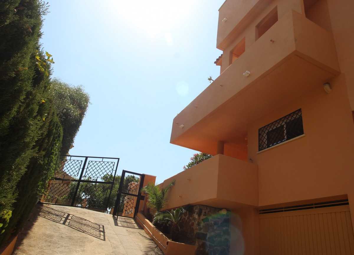 Будинок в Arroyo de la Miel, Andalusia 10944827