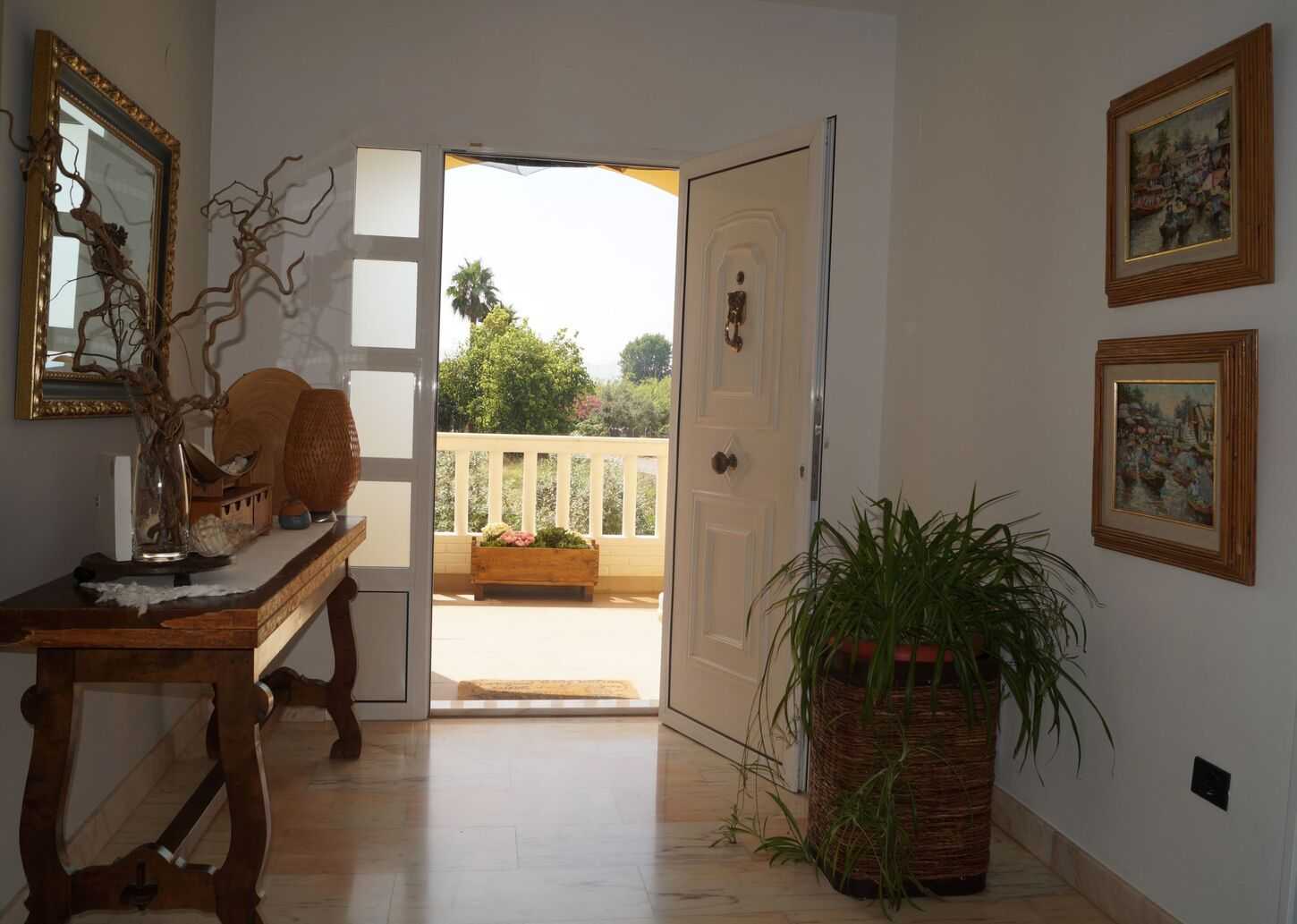 بيت في Oliva, Valencian Community 10945150