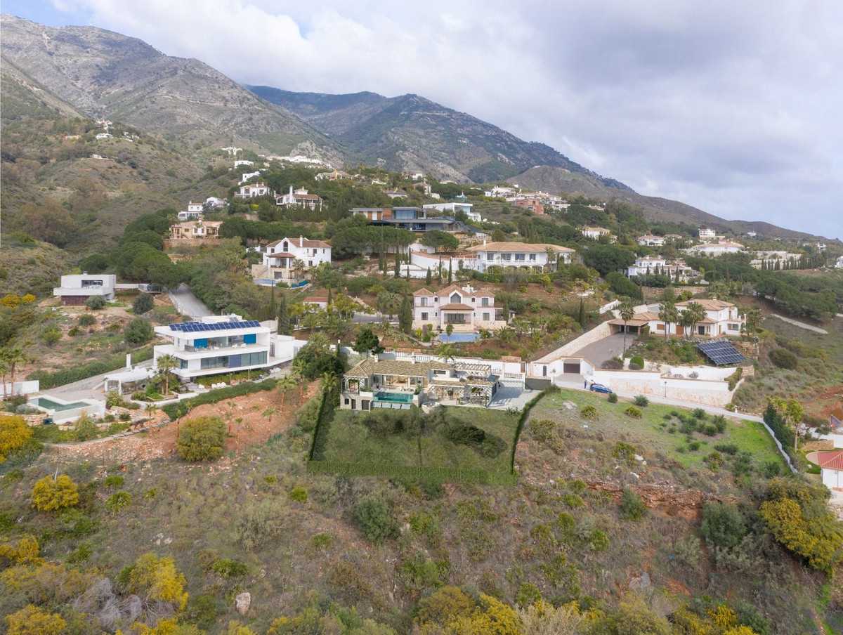 Land in Mijas, Andalusia 10945325