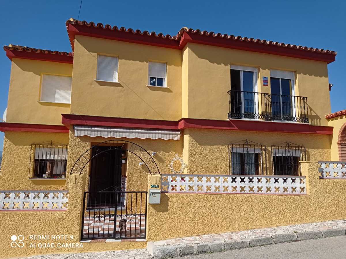 House in Coin, Andalusia 10945455