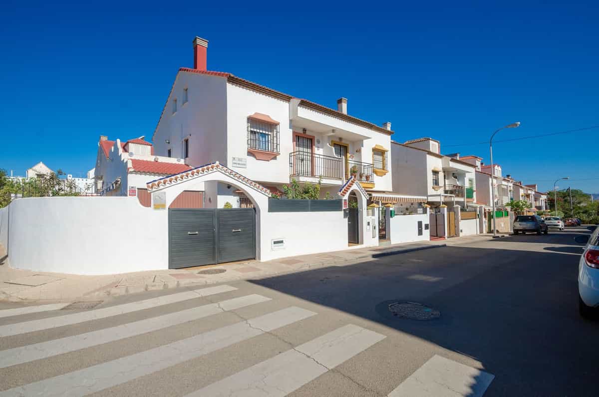Talo sisään Málaga, Andalucía 10946017