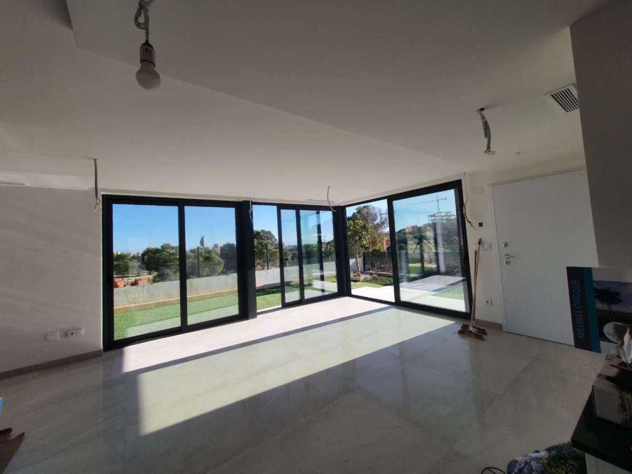 房子 在 La Vila Joiosa, Comunidad Valenciana 10946580