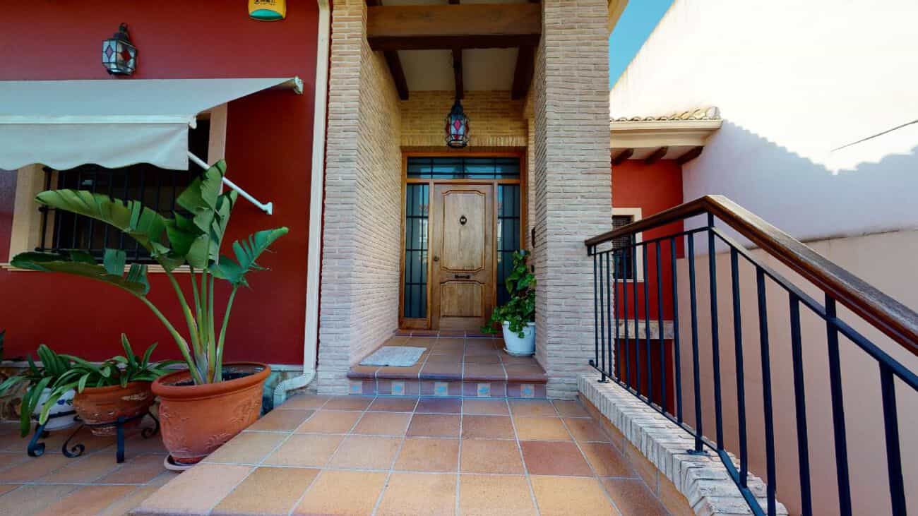 House in , Comunidad Valenciana 10946773
