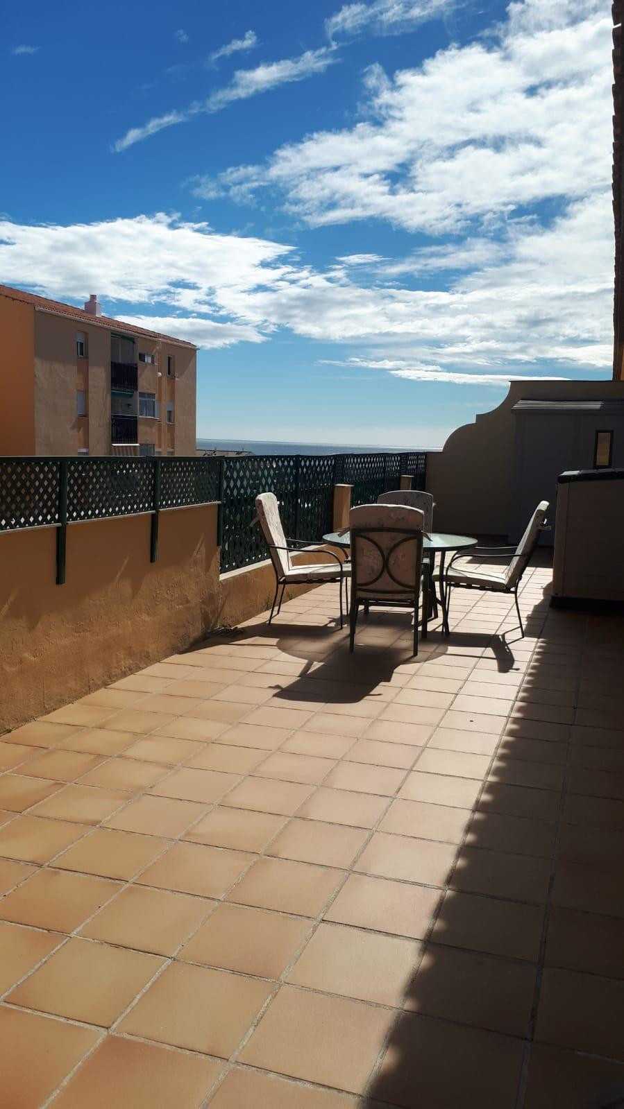 Condominium in Marbella, Andalucía 10947042