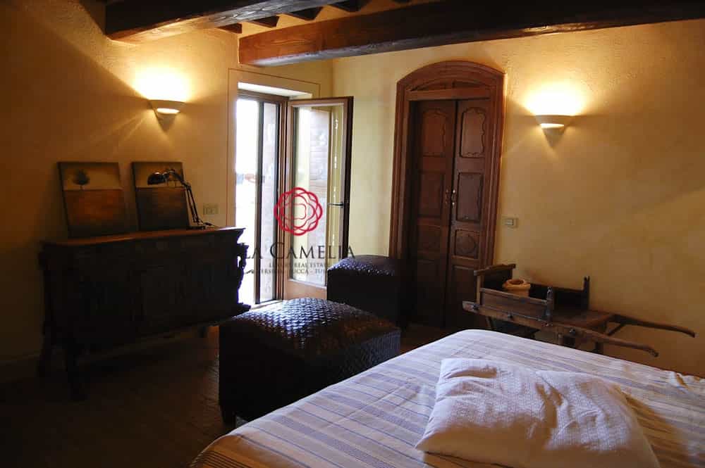 жилой дом в Seggiano, Tuscany 10947880
