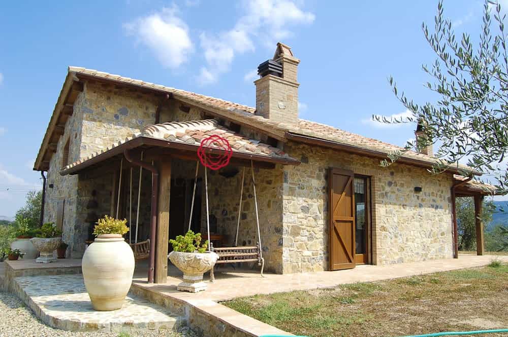 House in Seggiano, Tuscany 10947880