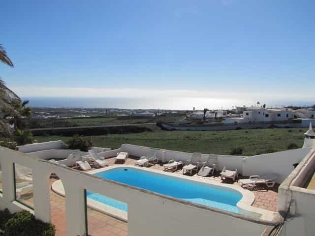 House in Macher, Canary Islands 10947975