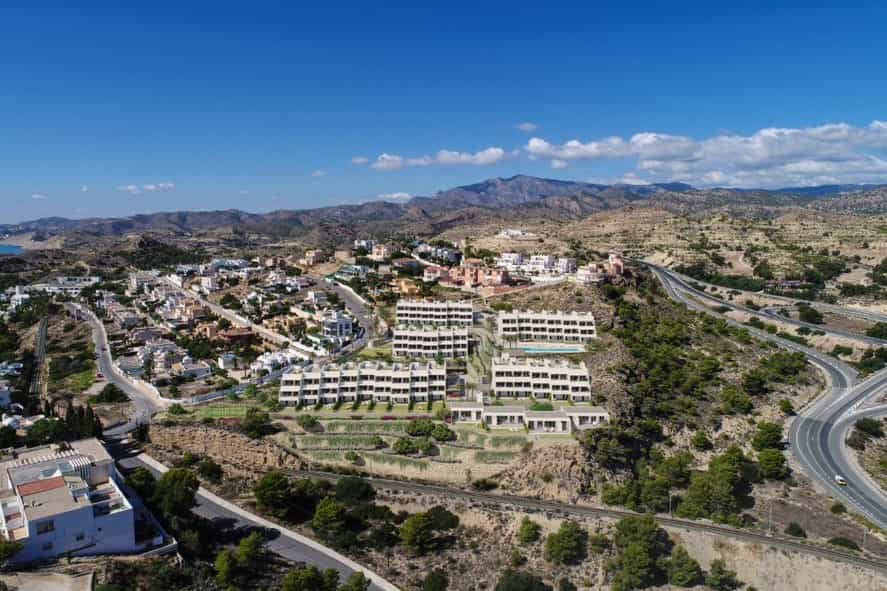 Condominium in La Vila Joiosa, Comunidad Valenciana 10948055