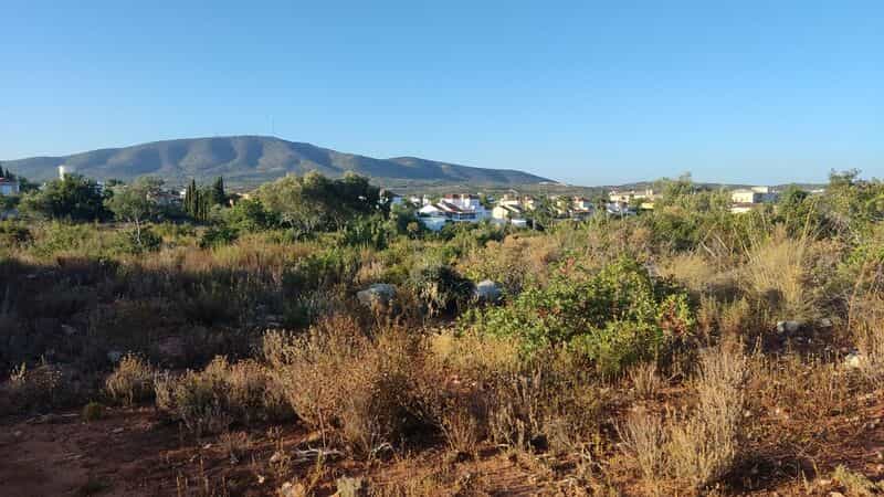 Tanah dalam Moncarapacho, Faro 10948423